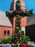 Лютеранская церковь в Далласе ищет цветы для Пасхального креста